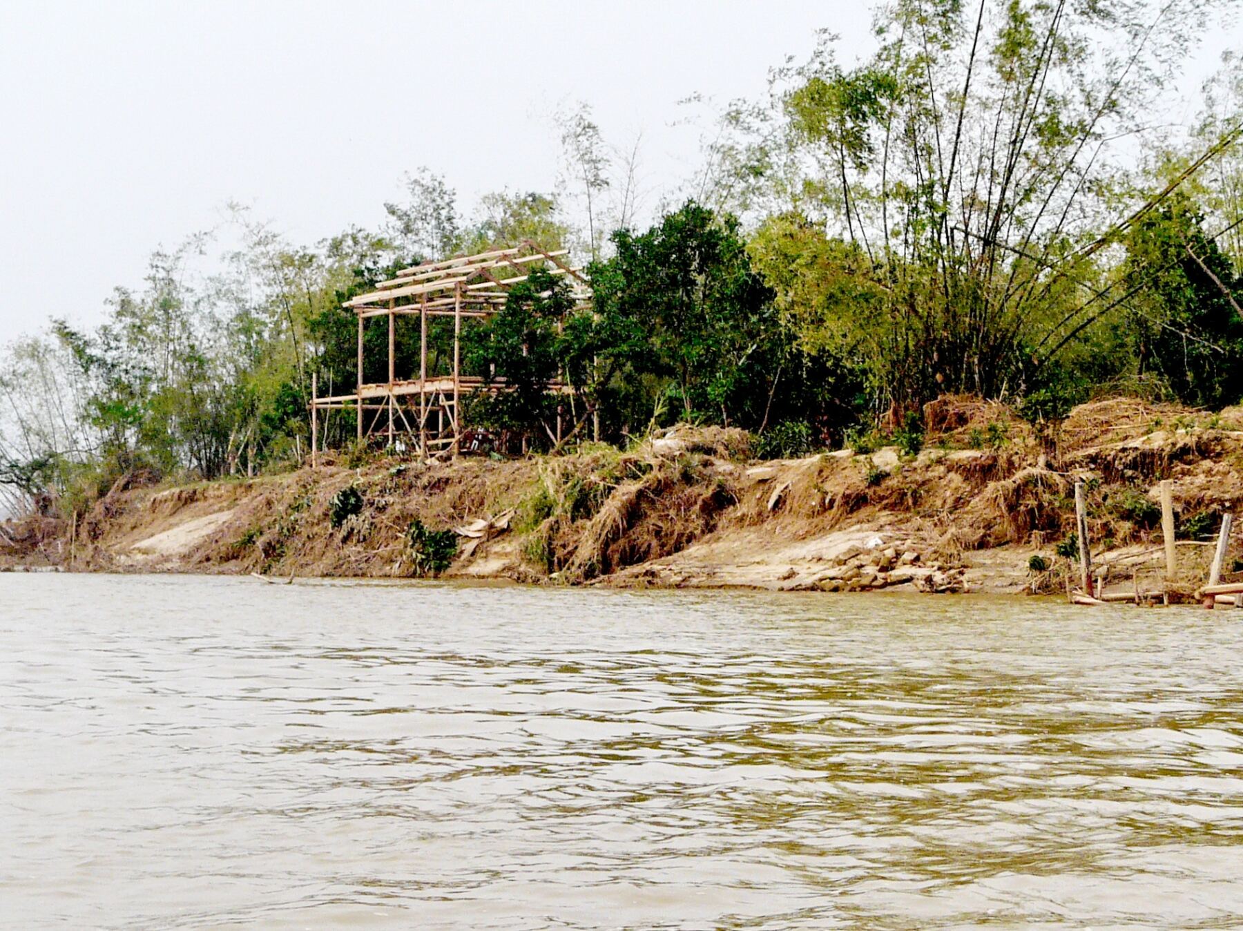 Riverbank erosion in Triêm Tây village, history